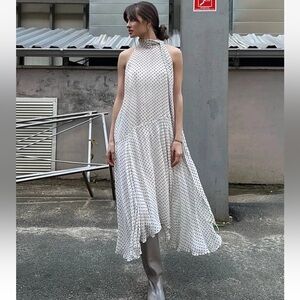 ZARA NEW SS25 WOMAN ASYMMETRIC POLKA DOT HALTER DRESS ZW BLACK WHITE SIZE M